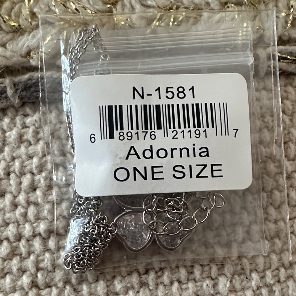 Adornia Adjustable Clear Crystal Heart Clover Necklace - Picture 5 of 6